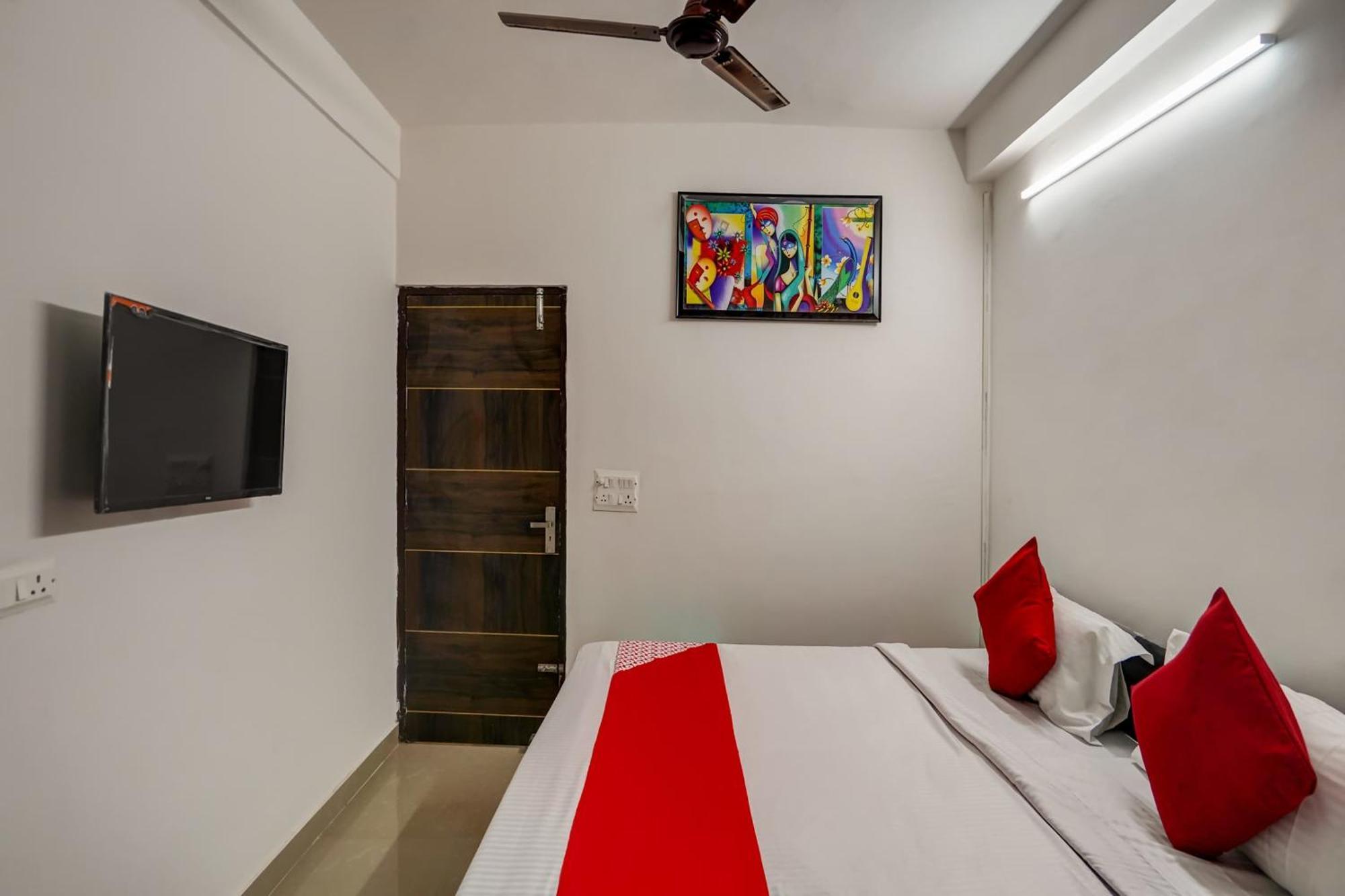 Hotel O Pubg Residency Нью-Делі Екстер'єр фото